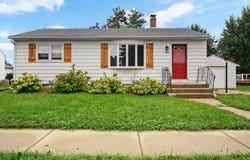 309 4th Street, Waunakee, WI 53597