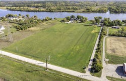 N Dresden Road, Morris, IL 60450