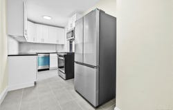 10 E 43rd Street, Brooklyn, NY 11203