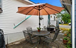 83 Acorn Road, Hampton, NH 03842