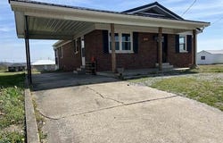 508 E Walnut Street, Dawson Springs, KY 42408
