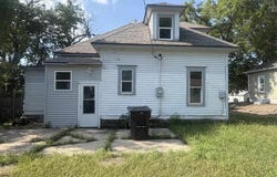 350 E Cedar Street, Cherokee, IA 51012