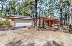 2 El Paraiso Drive, Montezuma, NM 87731