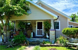 428 E Locust Street, Rogers, AR 72756