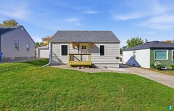 523 S Lyndale Ave, Sioux Falls, SD 57104