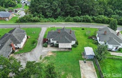 14 Argonne Avenue, Great Falls, SC 29055