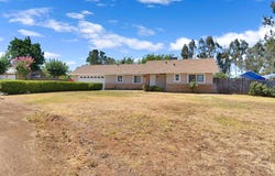 25410 Dawnridge Drive, Madera, CA 93638
