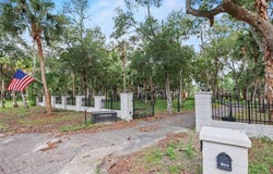 8224 REVELS Road, RIVERVIEW, FL 33569
