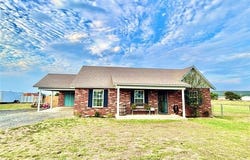338 Russellville Road, Quinton, OK 74561