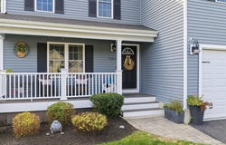 982 Dighton Woods Cir, Dighton, MA 02715