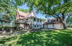 563 S Maple Street, Avoca, IA 51521
