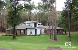 166 Willow Lake Drive, Fairhope, AL 36532