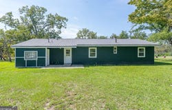 210 W Graham Street, Mcrae-Helena, GA 31055