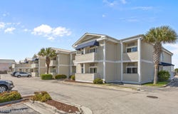 602 W Fort Macon Road, Atlantic Beach, NC 28512