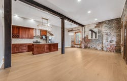 909 Gustavus Lane, Columbus, OH 43205