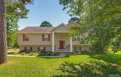 3038 Wolf Run, Poplar Bluff, MO 63901