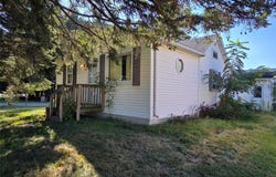 428 E School Street, Thorp, WI 54771