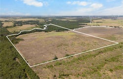 1500 Lcr 102, Mount Calm, TX 76673