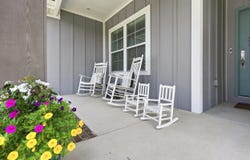 1676 N Bristol Avenue, Springfield, MO 65802