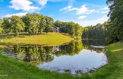 1527 Terry Rd, Oneida, TN 37841