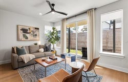 2104 E 2nd St, Austin, TX 78702