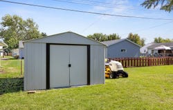 1825 5th St, Minot, ND 58701