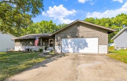 416 Morningside Drive, St Peters, MO 63376