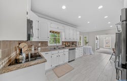 10001 SE Covington Drive, Huntsville, AL 35803