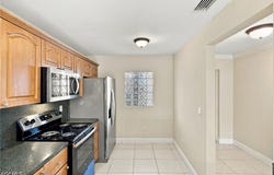 1227 SE 23rd Place, Cape Coral, FL 33990