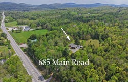685 Main Road, Holden, ME 04429