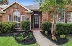1760 Blackstone Drive, Carrollton, TX 75007