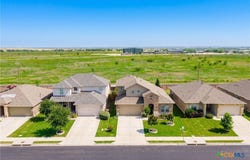 152 Marienfeld Ln, Georgetown, TX 78626