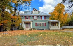 110 Main Street, Farmington, ME 04938
