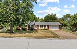 1503 Ridgepark Road, Harrison, AR 72601