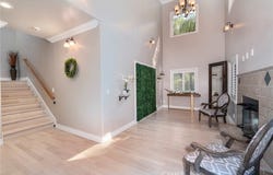 12102 S La Cienega, Hawthorne, CA 90250