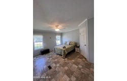 204 Diamond City Drive, Harkers Island, NC 28531