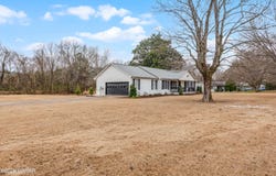 2436 Beech Bluff Road, Jackson, TN 38301