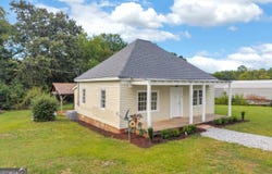 91 Sunset Drive, Hartwell, GA 30643