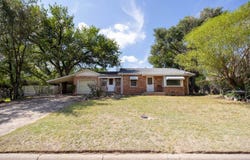 623 Nicimi Drive, Elkhart, KS 67950