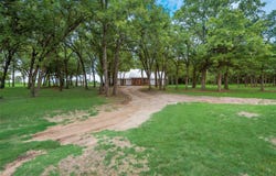 1402 Posey Brewer Road, Sunset, TX 76270