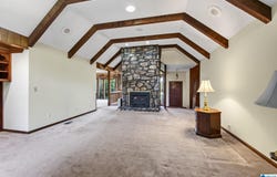 501 PINEVIEW ROAD, CLANTON, AL 35045