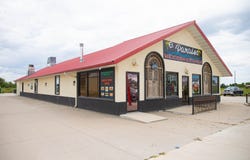 37 Enterprise Drive, Seymour, MO 65746