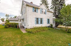 4401 Gilliat St, Duluth, MN 55804