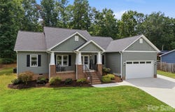 301 Pinehurst Drive, Kings Mountain, NC 28086
