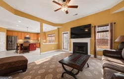 250 WINDSOR Way, Fairburn, GA 30213