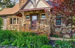 1328 E Bennett Street, Springfield, MO 65804