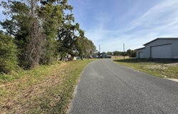 OLIVE Circle, OCALA, FL 34472