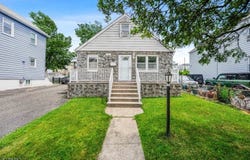 50 Ernest St, Nutley Twp., NJ 07110-3212