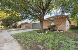 1128 Boxwood Drive, Crowley, TX 76036