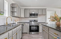 105 Willow Drive, Flatonia, TX 78941